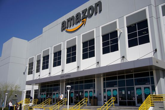 Read more about the article Amazon Joins the $3 Trillion Club as AWS and AI Demand Power a Record Rally